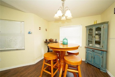 Casa en venta en Lake Wales, Florida, 4 dormitorios, 161.84 m2 № 2219106 - foto 10