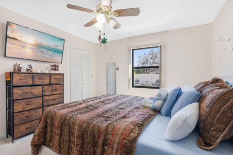 Villa ou maison à vendre à Kissimmee, Floride: 3 chambres, 180.32 m2 № 2091621 - photo 17