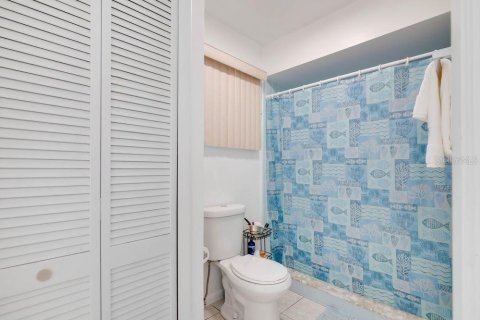 Villa ou maison à vendre à Kissimmee, Floride: 3 chambres, 180.32 m2 № 2091621 - photo 15