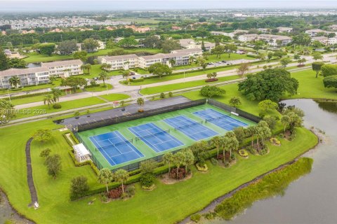 Condo in Boca Raton, Florida, 1 bedroom  № 2044453 - photo 22