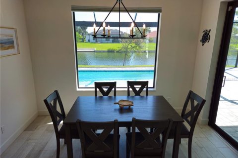Casa en alquiler en Cape Coral, Florida, 3 dormitorios, 155.98 m2 № 1765615 - foto 14