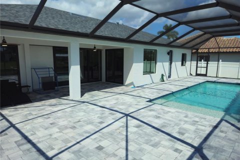Casa en alquiler en Cape Coral, Florida, 3 dormitorios, 155.98 m2 № 1765615 - foto 23
