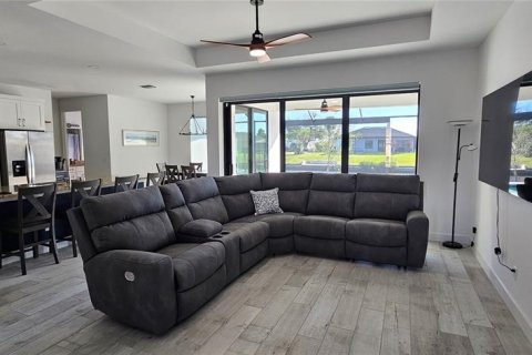 Casa en alquiler en Cape Coral, Florida, 3 dormitorios, 155.98 m2 № 1765615 - foto 11
