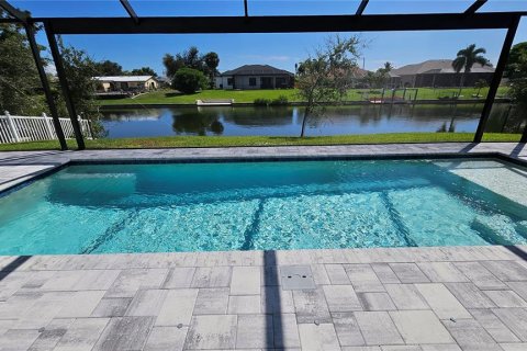 Casa en alquiler en Cape Coral, Florida, 3 dormitorios, 155.98 m2 № 1765615 - foto 28