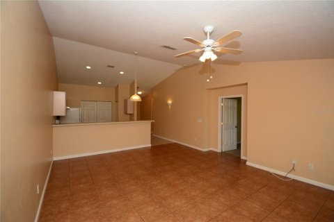 Apartamento en alquiler en Palm Coast, Florida, 3 dormitorios, 115.38 m2 № 1865881 - foto 18
