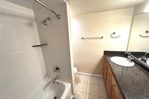 Copropriété à vendre à Winter Park, Floride: 2 chambres, 88.54 m2 № 1916591 - photo 10