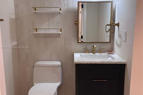 Снять в аренду кондоминиум в Корал-Гейблс, Флорида 1 спальня, 84.54м2, № 1929358 - фото 10