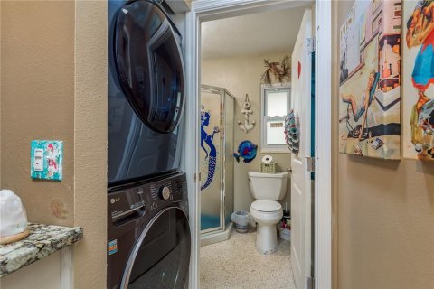 House in Dunedin, Florida 2 bedrooms, 114.55 sq.m. № 1533025 - photo 22