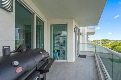 Снять в аренду кондоминиум в Майами-Бич, Флорида 1 спальня, 80.08м2, № 1963883 - фото 19