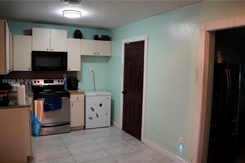 Villa ou maison à vendre à Fort Lauderdale, Floride: 3 chambres, 107.77 m2 № 2079320 - photo 6