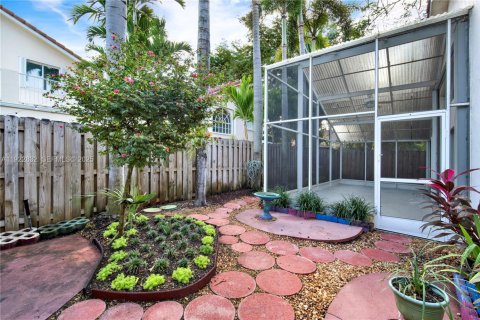 Купить виллу или дом в Майами, Флорида 3 спальни, 176.98м2, № 1986486 - фото 8
