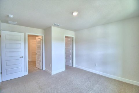 House in MAGNOLIA PARK in Haines City, Florida 3 bedrooms, 131.46 sq.m. № 1821468 - photo 25