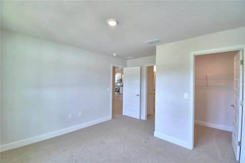 House in MAGNOLIA PARK in Haines City, Florida 3 bedrooms, 131.46 sq.m. № 1821468 - photo 26
