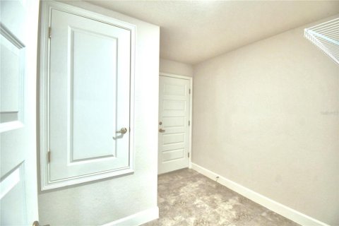 House in MAGNOLIA PARK in Haines City, Florida 3 bedrooms, 131.46 sq.m. № 1821468 - photo 17