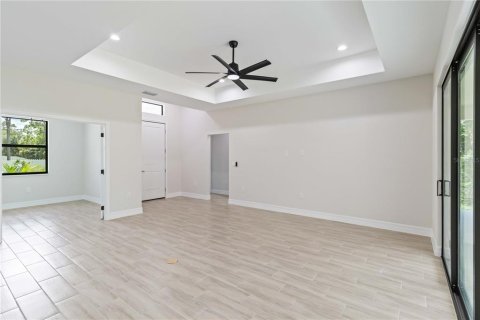 Casa en venta en Port Charlotte, Florida, 3 dormitorios, 156.45 m2 № 1909548 - foto 7