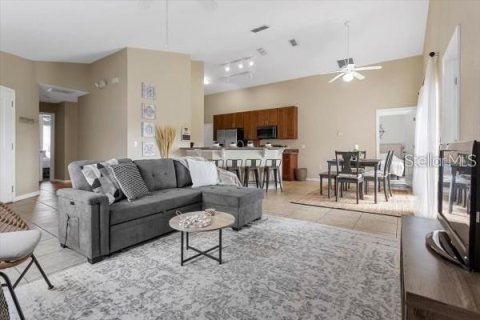 Casa en venta en Davenport, Florida, 4 dormitorios, 160.81 m2 № 1548450 - foto 3