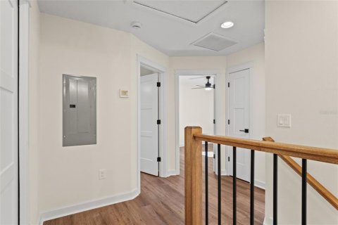 House in Tampa, Florida 3 bedrooms, 131.46 sq.m. № 2094486 - photo 18
