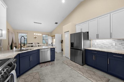 Villa ou maison à vendre à West Palm Beach, Floride: 3 chambres, 208.66 m2 № 2082487 - photo 11