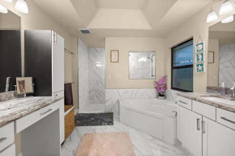Villa ou maison à vendre à West Palm Beach, Floride: 3 chambres, 208.66 m2 № 2082487 - photo 26