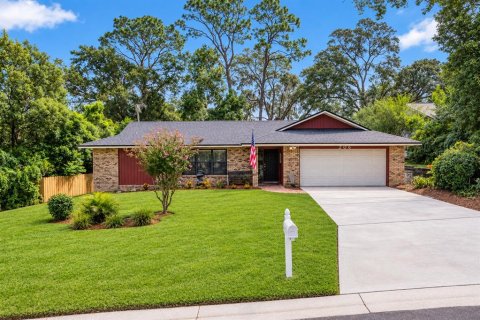 Villa ou maison à Longwood, Floride 4 chambres, 190.54 m2 № 2398326