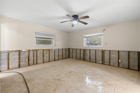 House in Palm Harbor, Florida 2 bedrooms, 153.85 sq.m. № 1624938 - photo 23