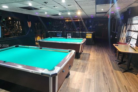 Купить коммерческую недвижимость в Палм Спрингс, Флорида № 1998248 - фото 19