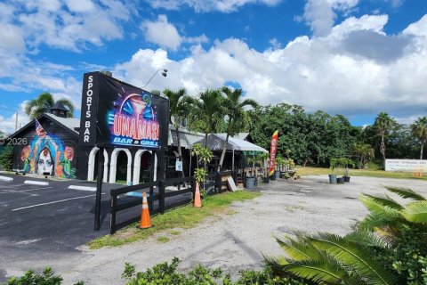 Купить коммерческую недвижимость в Палм Спрингс, Флорида № 1998248 - фото 6