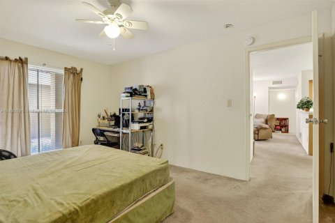 Купить кондоминиум в Корал-Спрингс, Флорида 2 спальни, 92.9м2, № 1948615 - фото 21