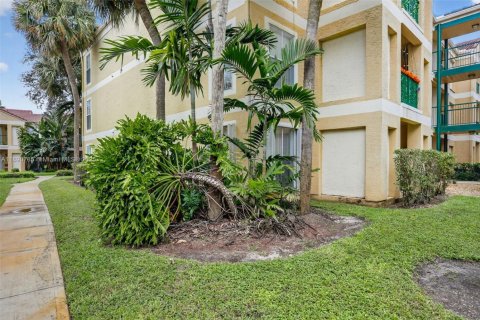 Купить кондоминиум в Корал-Спрингс, Флорида 2 спальни, 92.9м2, № 1948615 - фото 24