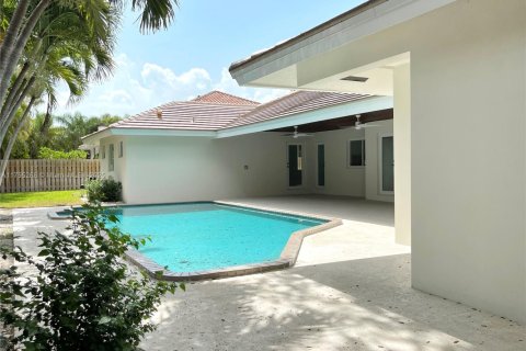 Casa en venta en Palmetto Bay, Florida, 5 dormitorios, 326.74 m2 № 1716155 - foto 18