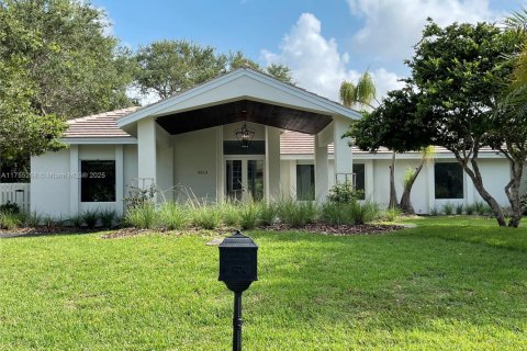 Casa en venta en Palmetto Bay, Florida, 5 dormitorios, 326.74 m2 № 1716155 - foto 15