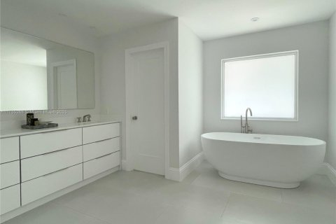Casa en venta en Palmetto Bay, Florida, 5 dormitorios, 326.74 m2 № 1716155 - foto 30
