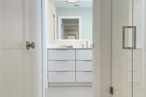 Casa en venta en Palmetto Bay, Florida, 5 dormitorios, 326.74 m2 № 1716155 - foto 14