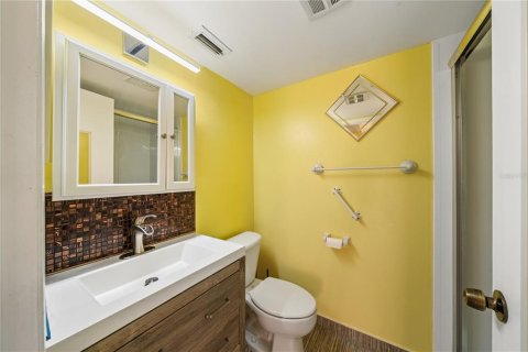 Condominio en venta en Pinellas Park, Florida, 2 dormitorios, 97.55 m2 № 1618431 - foto 15