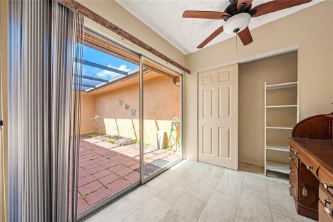 Condominio en venta en Pinellas Park, Florida, 2 dormitorios, 97.55 m2 № 1618431 - foto 23