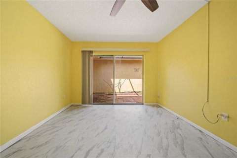 Condominio en venta en Pinellas Park, Florida, 2 dormitorios, 97.55 m2 № 1618431 - foto 13