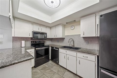 Condominio en venta en Pinellas Park, Florida, 2 dormitorios, 97.55 m2 № 1618431 - foto 9