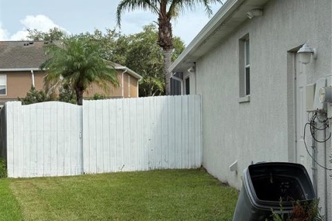 Villa ou maison à vendre à Riverview, Floride: 4 chambres, 222.5 m2 № 2275448 - photo 3