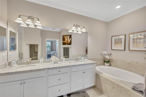 Condominio en alquiler en Lakewood Ranch, Florida, 3 dormitorios, 195.84 m2 № 2096073 - foto 18