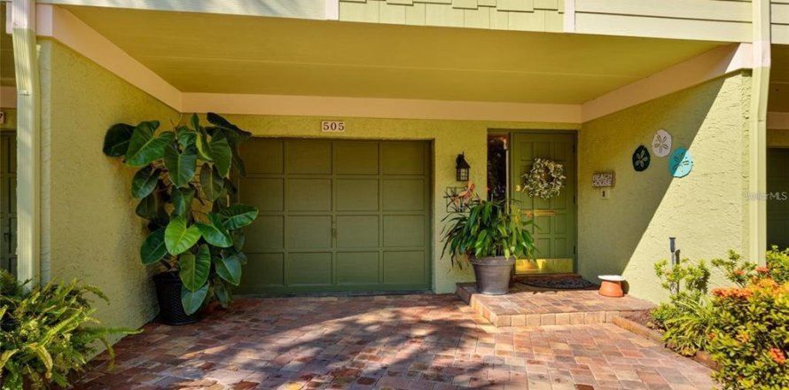 Condo à Treasure Island, Floride, 2 chambres  № 2389074