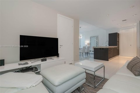 Condominio en venta en Miami, Florida, 2 dormitorios, 114.92 m2 № 2018735 - foto 9