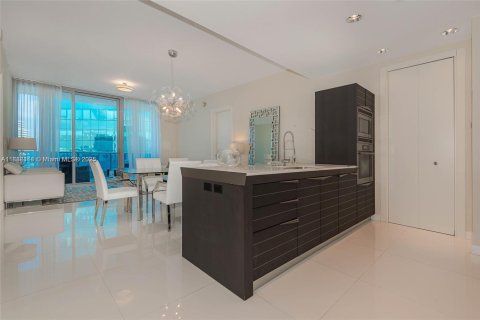 Condominio en venta en Miami, Florida, 2 dormitorios, 114.92 m2 № 2018735 - foto 6