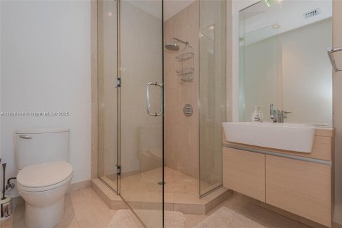 Condominio en venta en Miami, Florida, 2 dormitorios, 114.92 m2 № 2018735 - foto 16