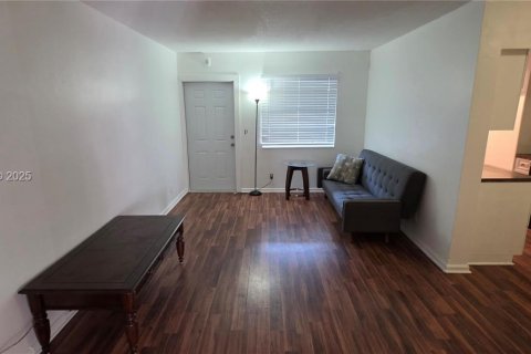 Copropriété à louer à Hallandale Beach, Floride: 1 chambre, 61.13 m2 № 1983918 - photo 3