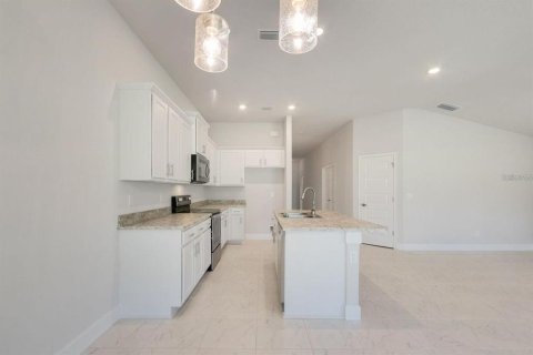 Villa ou maison à vendre à Ocala, Floride: 4 chambres, 186.18 m2 № 2312274 - photo 5