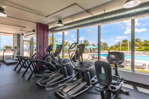 Снять в аренду кондоминиум в Майами-Бич, Флорида 1 спальня, 51.1м2, № 1992279 - фото 19