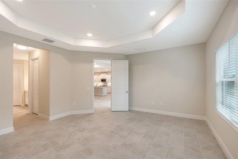Villa ou maison à vendre à Sarasota, Floride: 4 chambres, 216.65 m2 № 2121658 - photo 13