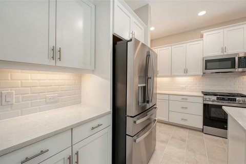 Villa ou maison à vendre à Sarasota, Floride: 4 chambres, 216.65 m2 № 2121658 - photo 6