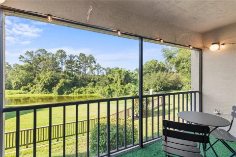 Condo in Altamonte Springs, Florida, 2 bedrooms  № 1913099 - photo 2