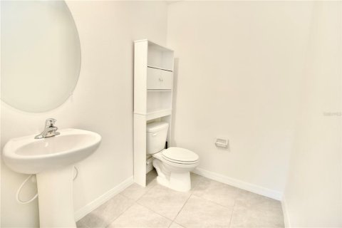 Casa en venta en Dade City, Florida, 4 dormitorios, 207.92 m2 № 2148802 - foto 14